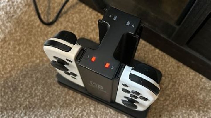 How To Charge Nintendo Switch Joy-Cons