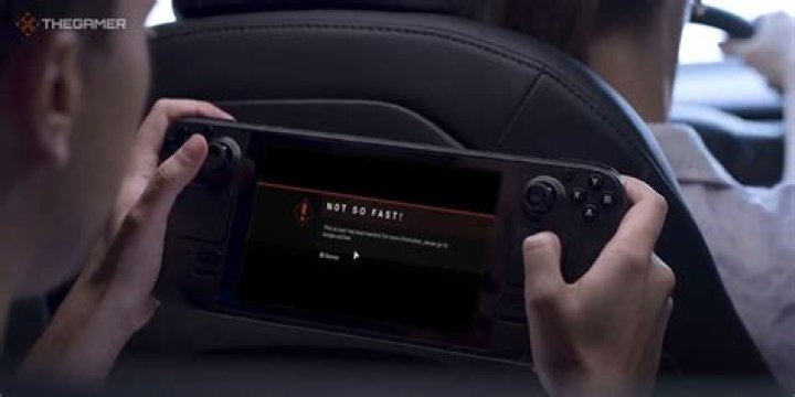Will you get banned playing Destiny 2 on Steam Deck?